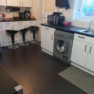 Homestay Seaview, London